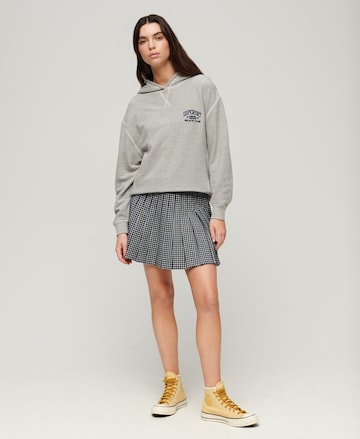 Superdry Sweatshirt 'Athletic Essentials' in Grijs: voorkant