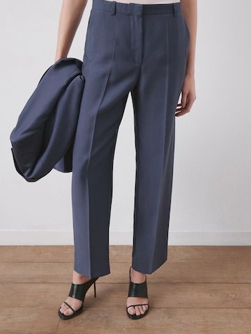 Loosefit Pantalon 'Tempo' MANGO en bleu : devant