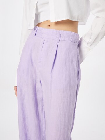 Loosefit Pantalon à pince 'Denise' Gina Tricot en violet