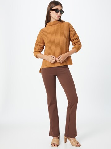 Pull-over 'Selma' SELECTED FEMME en marron