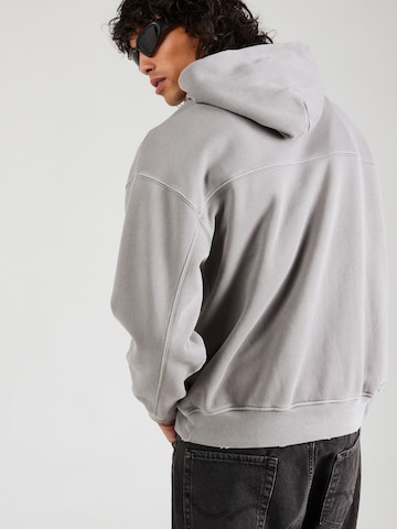 Abercrombie & Fitch Sweatshirt 'ESSENTIAL' i grå