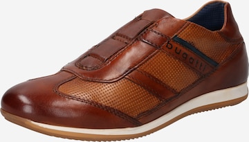 bugatti Classic Flats in Brown: front