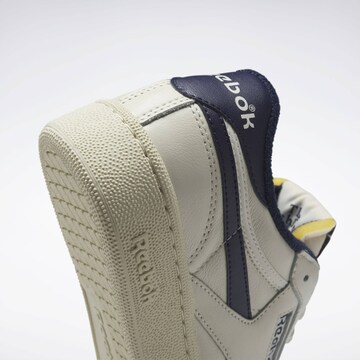 Baskets basses Reebok en blanc