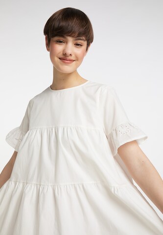 MYMO Лятна рокля в бяло