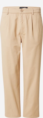 Kosta Williams x About You Regular Pleat-Front Pants in Beige: front