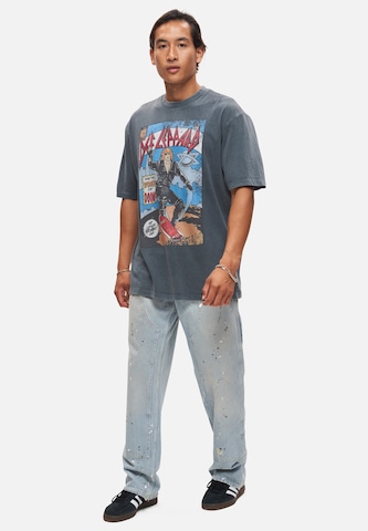 Recovered T-Shirt 'Def Leppard Women Of Doom' in Schwarz