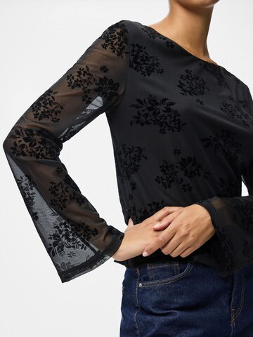 PIECES - Blusa 'PCFLIKKA' en negro