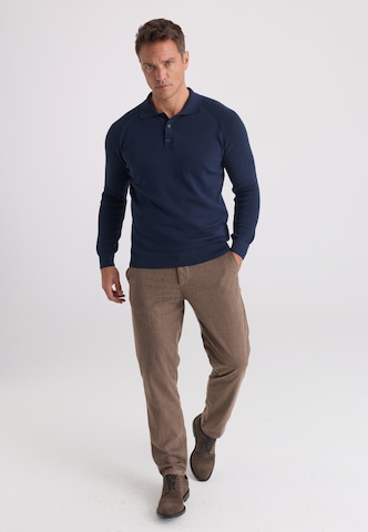 Felix Hardy Sweater in Blue: front
