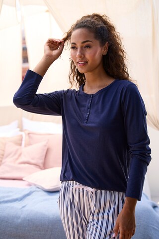 Chemise de nuit s.Oliver en bleu : devant