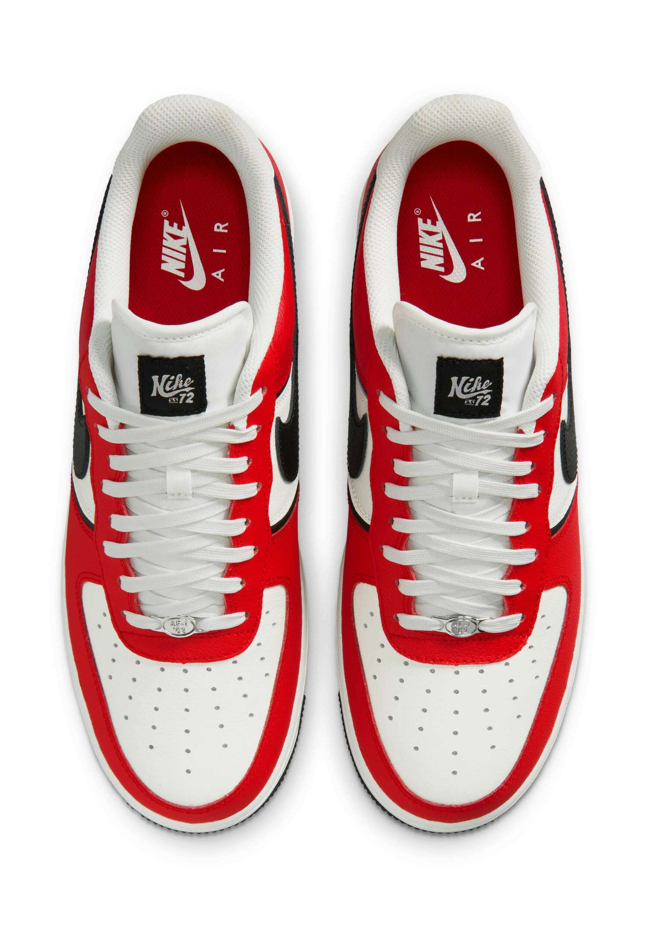 Nike Sportswear Низкие кроссовки 'Air Force 1 '07 LV8' в Красный