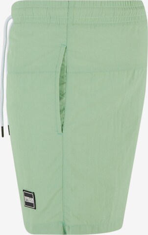 Pantaloncini da bagno di Urban Classics in verde