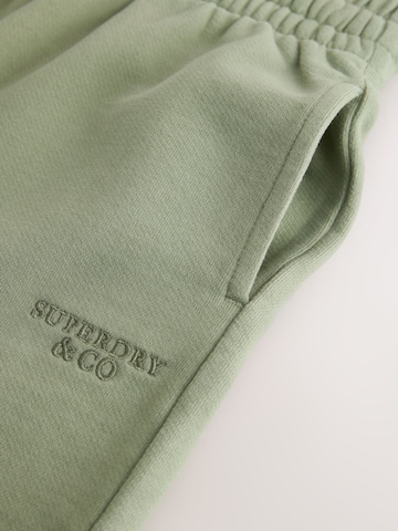 Superdry & Co - Conjunto en verde