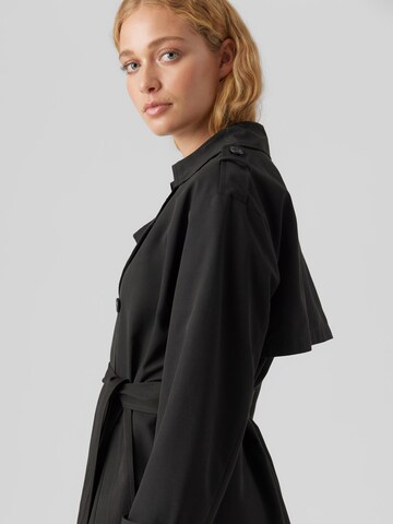 VERO MODA Between-seasons coat 'CHLOE' in Black