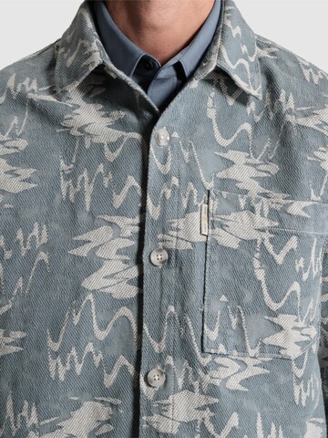 CAST IRON Regular Fit Skjorte 'Overshirt with jacquard pattern and button closure' i beige