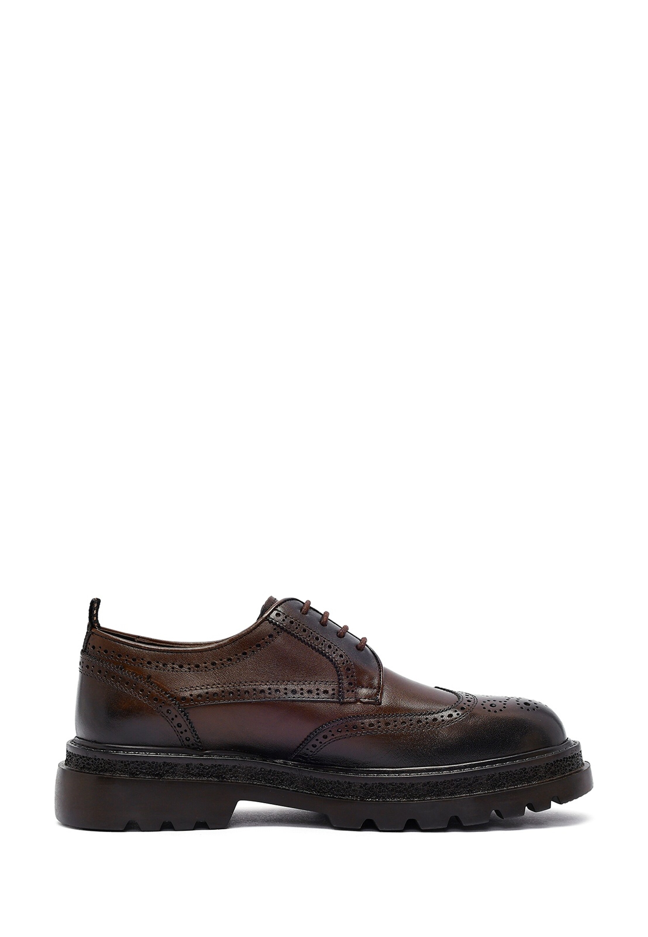 Chaussure à lacets Derimod en marron