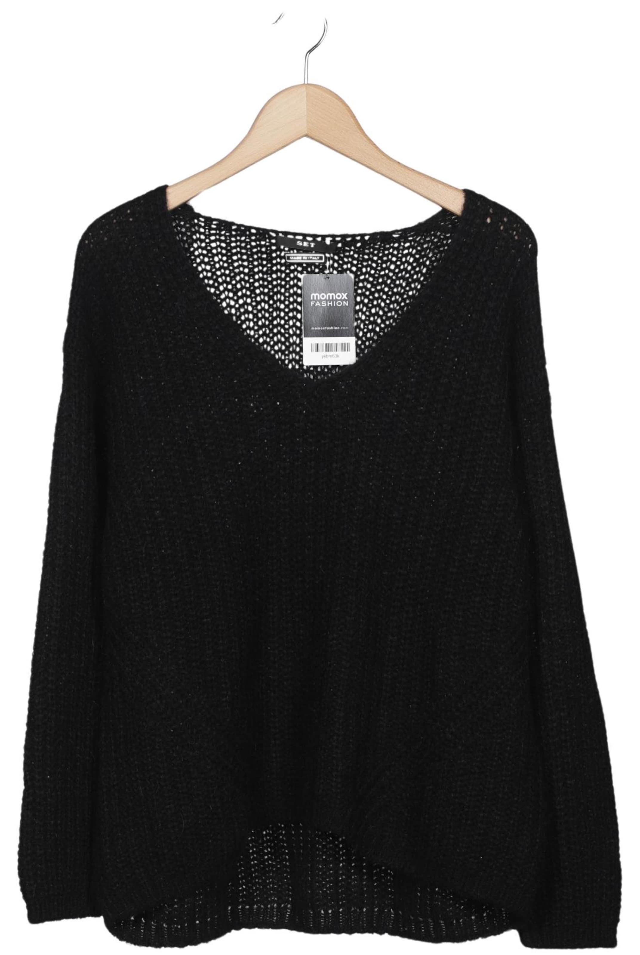 SET Sweater & Cardigan in S in Black: front