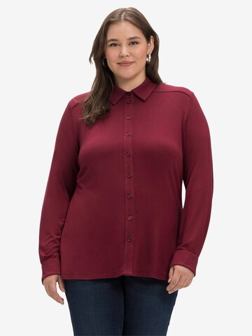 SHEEGO Blouse in Red: front