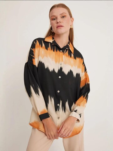 Bigdart Blouse in Gemengde kleuren: voorkant