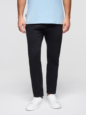 Ombre Regular Trousers 'OM-PABS-0304' in Black: front