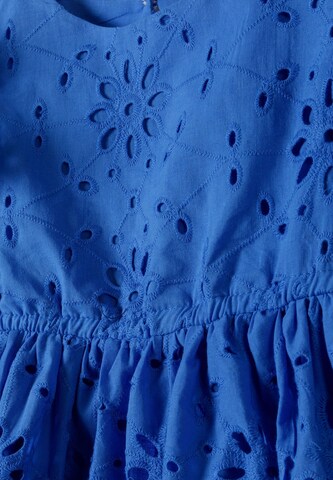 Rochie de la MINOTI pe albastru