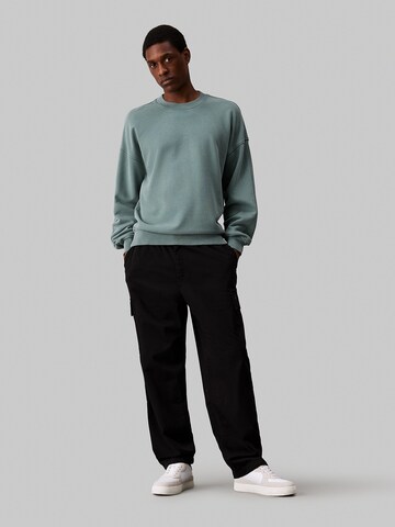 Calvin Klein Jeans Wide leg Cargo trousers in Black