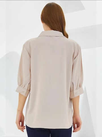 Bigdart - Blusa em branco