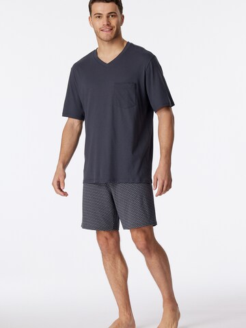 SCHIESSER Pyjamas kort 'Essentials' i grå: forside