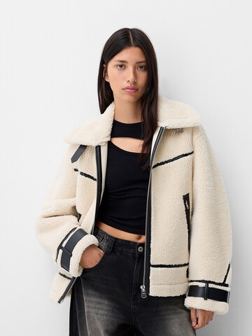 Bershka Jacke in Beige: Vorderseite