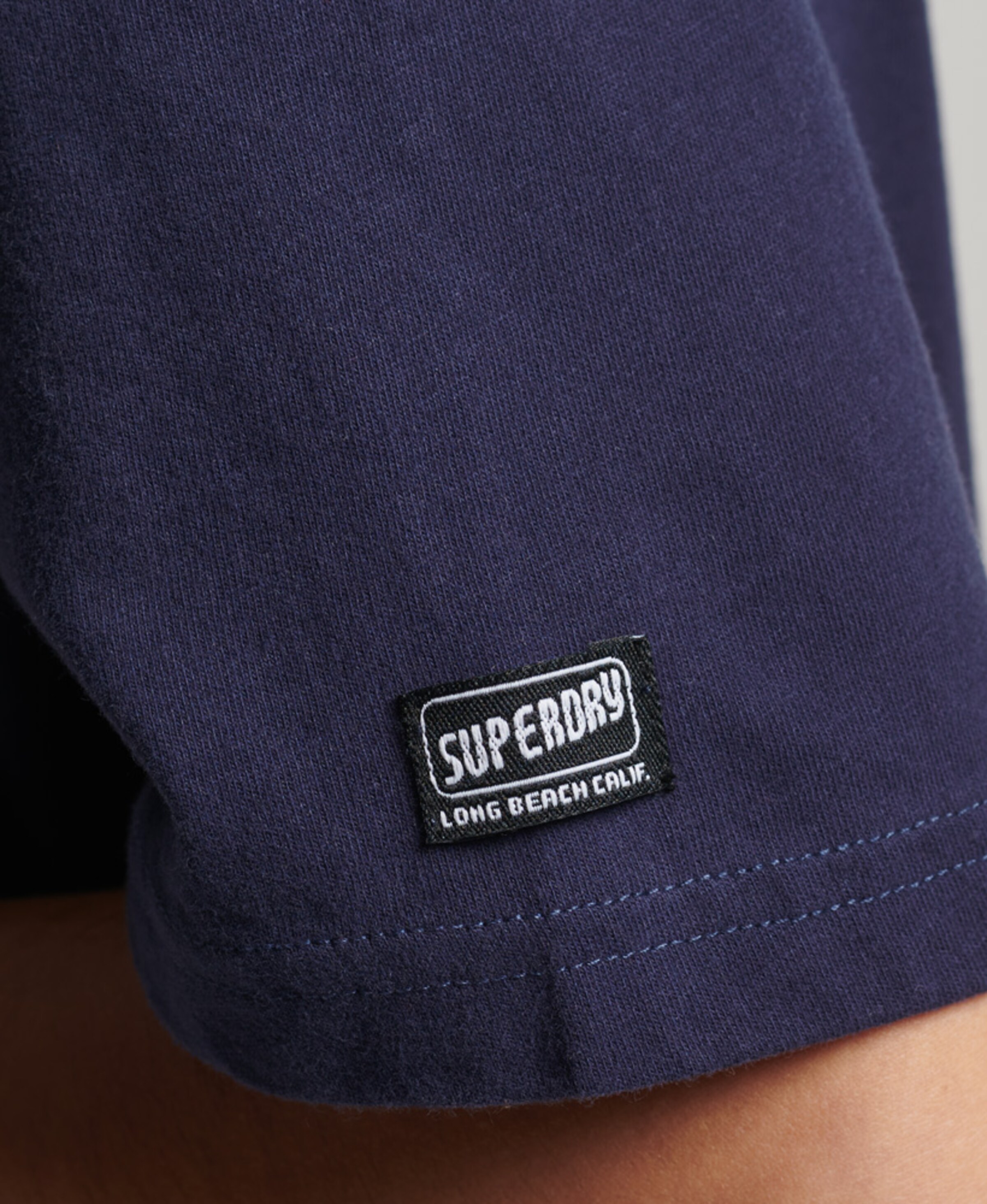 Frauen Shirts & Tops Superdry T-Shirt 'Vintage Cali' in Schwarz - CO31182