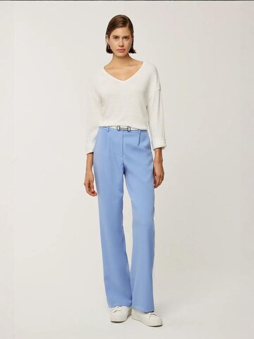 Hiccup - Calças com pregas em azul