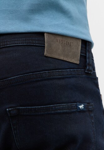 MUSTANG Slimfit Hose 'Vegas' in Blau