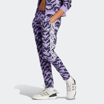 Effilé Pantalon de sport 'Tiro Suit Up Lifestyle' ADIDAS SPORTSWEAR en violet : devant