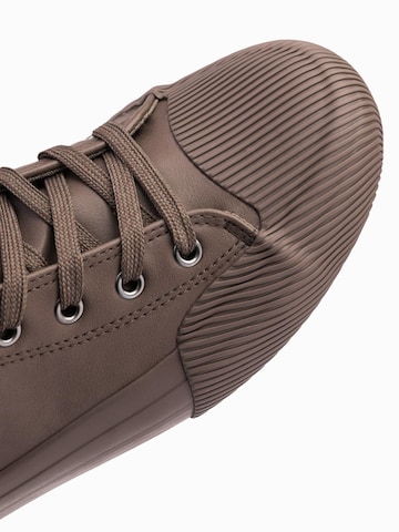Ombre High-top trainers in Brown