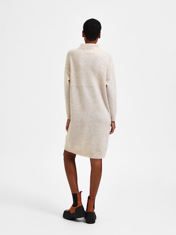 SELECTED FEMME Knitted dress 'Mola' in Beige