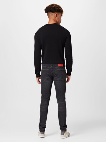 HUGO Red Regular Jeans in Grau