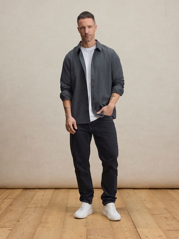 Coupe regular Chemise 'Leopold' DAN FOX APPAREL en gris