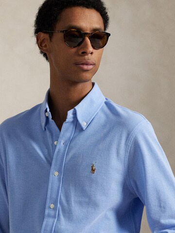 Polo Ralph Lauren Средняя посадка Рубашка в Синий