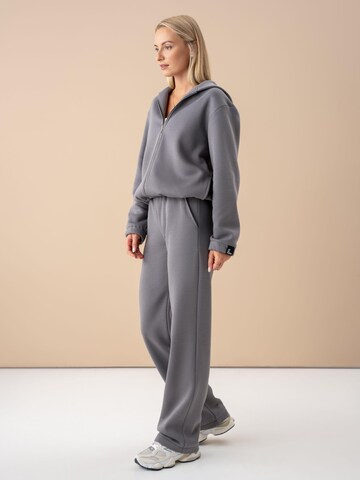 cut my fashion Träningsdräkt i grå