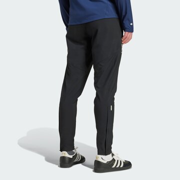 ADIDAS PERFORMANCE Tapered Sporthose 'Arsenal Tiro 25 Competition Vis Tech Travel' in Schwarz