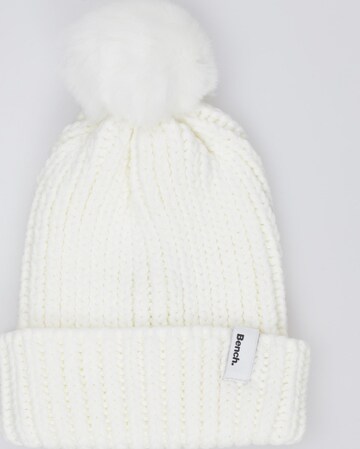 BENCH Hat & Cap in One size in White: front