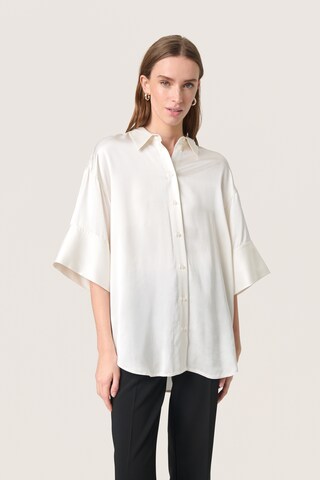 T-shirt 'Leena' SOAKED IN LUXURY en blanc : devant