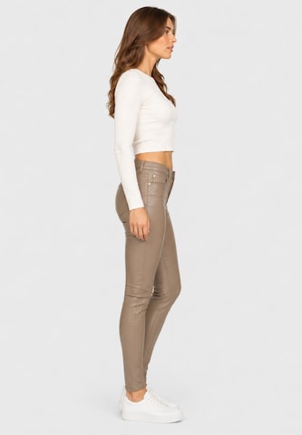 Elara Slimfit Broek in Bruin