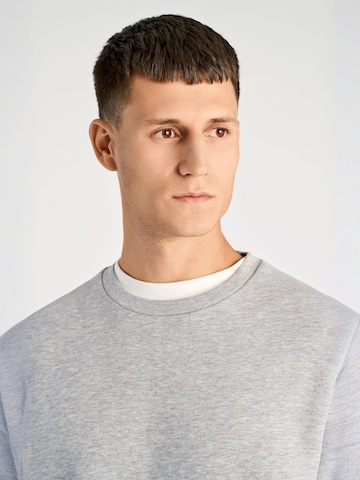 Junk de Luxe Sweatshirt in Grey