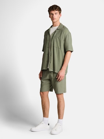 TOM TAILOR DENIM Comfort fit Button Up Shirt in Green