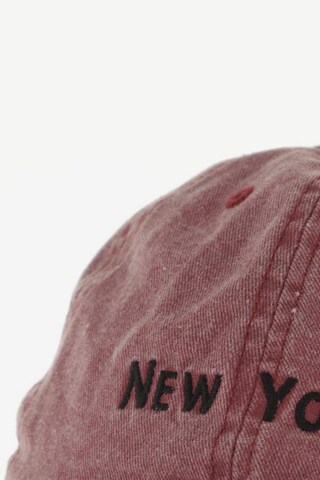 Pull&Bear Hut oder Mütze 58 in Rot