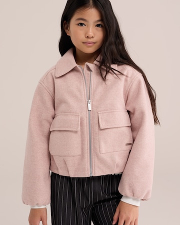 WE Fashion Tussenjas in Roze: voorkant