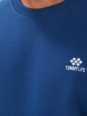 Tommy Life Joggingpak in Blauw