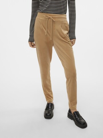 VERO MODA Tapered Trousers 'Lea' in Green: front