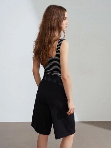 Dilvin Top in Black