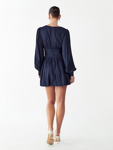Willa Koktélruhák 'IZZY' - kék: hátul